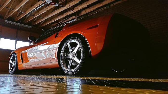 Big Floors RaceDeck CircleTrac, Interlocking Non-Slip Garage Flooring Tile - Image 7